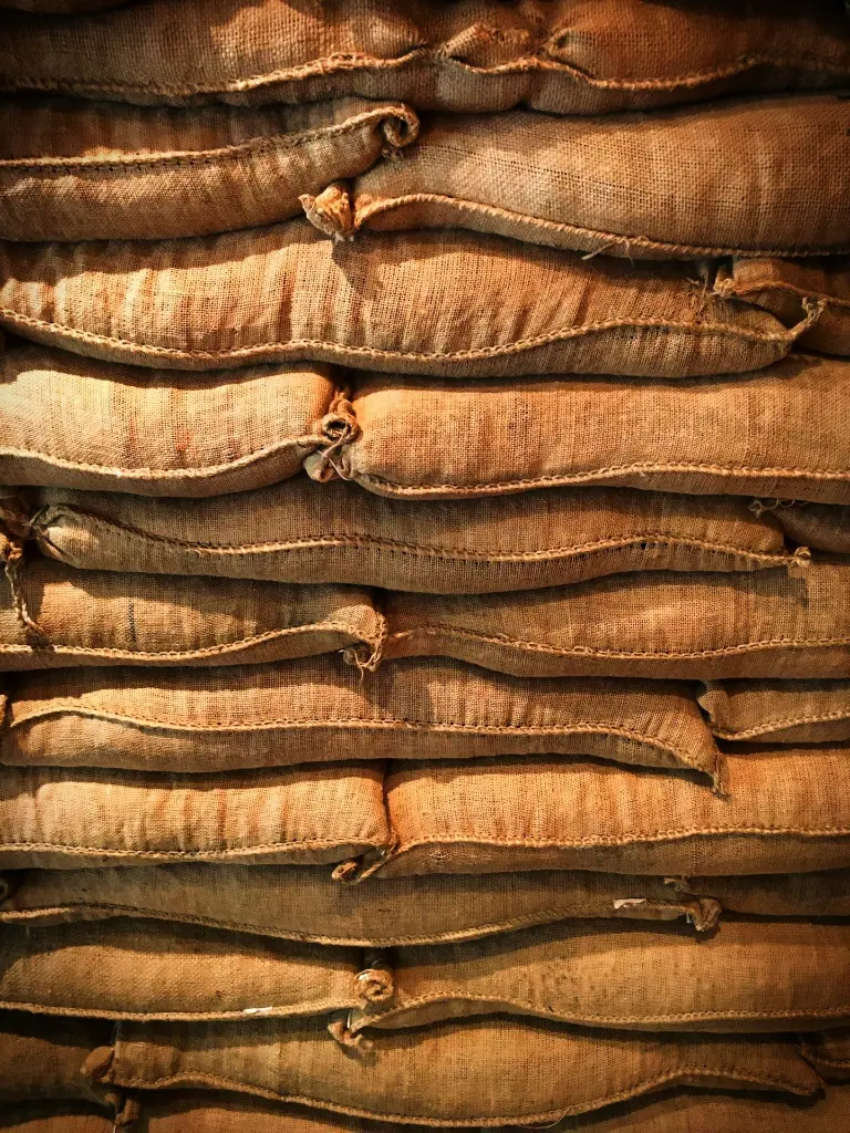 unsplash_SoMHwovUDqA_coffee columbia.webp